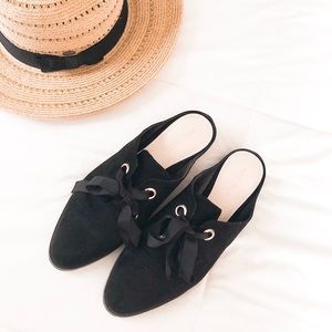 nine west quatrano mules